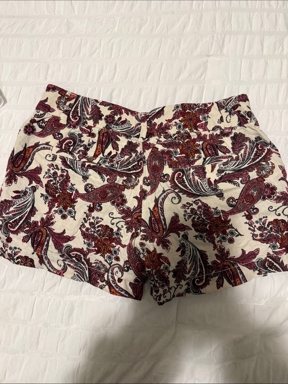 LOFT Cream Paisley Print Shorts with Burgundy Accents - Picture 2 of 3